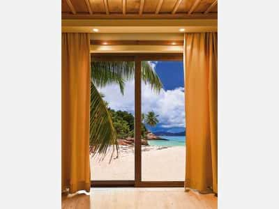 Fototapeta Tropikalna plaża za oknem