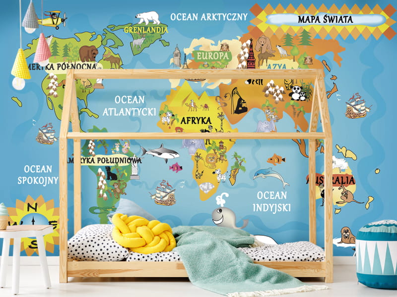 Fototapeta Kolorowa mapa ze zwierzętami we wnętrzu pokoju dziecka