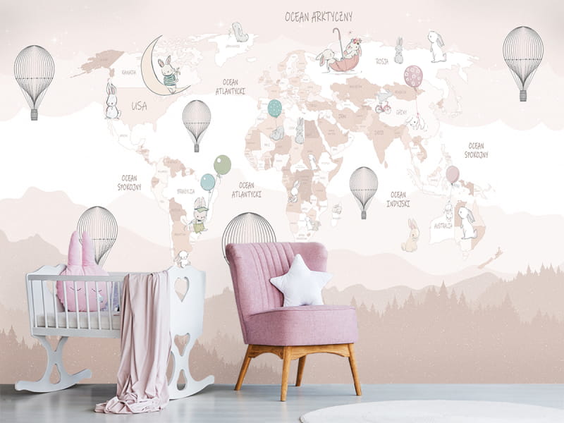 Fototapeta Jasnoróżowa mapa świata we wnętrzu pokoju dziecka