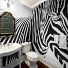 Miniatura fototapety Zebra grafika we wnętrzu łazienki