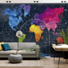 Miniatura fototapety Wielobarwna mapa świata we wnętrzu biura