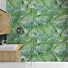 Miniatura fototapety Jasnozielone tropiki we wnętrzu łazienki