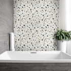 Miniatura fototapety Piękna mozaika marmurowa we wnętrzu łazienki