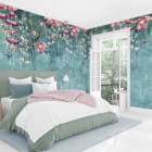 Miniatura fototapety Piękne tropikalne kwiaty we wnętrzu sypialni