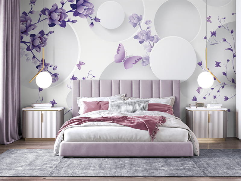 Fototapeta Fioletowe jasne kwiaty na białym tle we wnętrzu sypialni