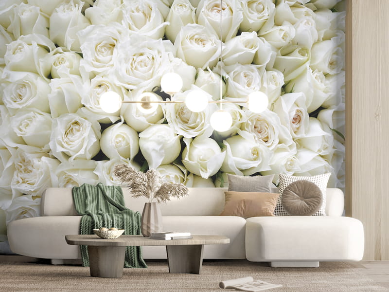 Fototapeta Bukiet białych róż we wnętrzu salonu