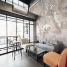 Miniatura fototapety Polne kwiaty we wnętrzu kawiarni