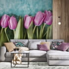 Miniatura fototapety Liliowe tulipany we wnętrzu salonu