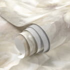 Miniatura fototapety Kwitnące białe piwonie fragment #1