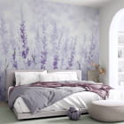 Miniatura fototapety Piękne lawendowe kwiaty we wnętrzu sypialni